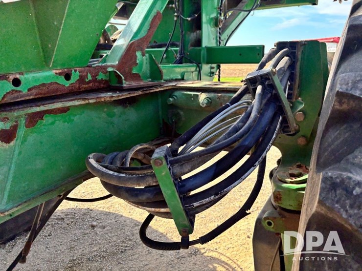 2014-john-deere-4940-image-51