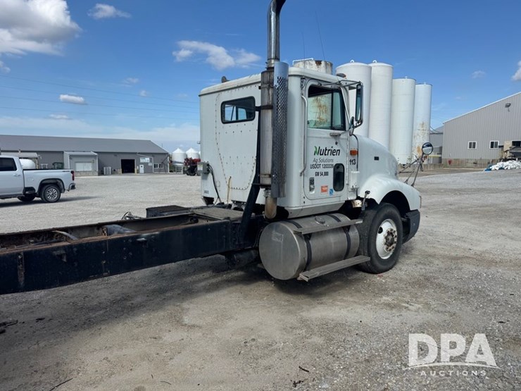 1994-international-9400-image-6