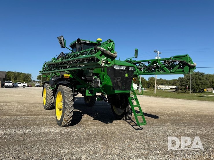 2022-john-deere-412r-image-45