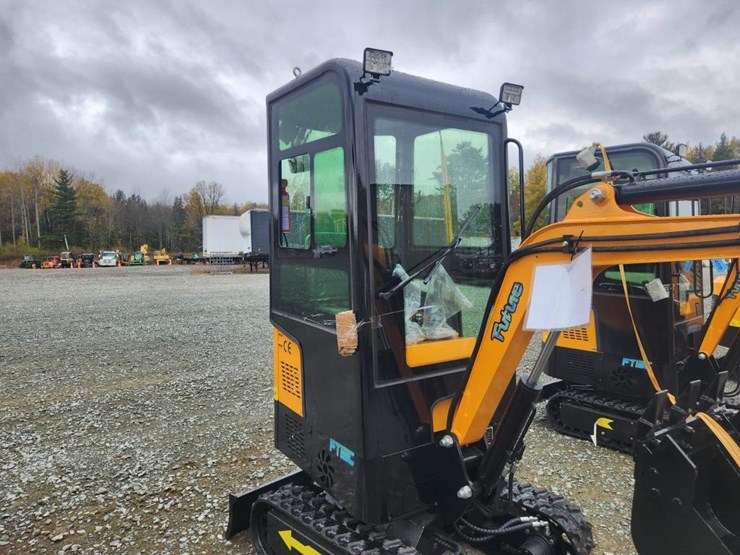 #6460-•-unused-future-ft13c-mini-excavator-image-12