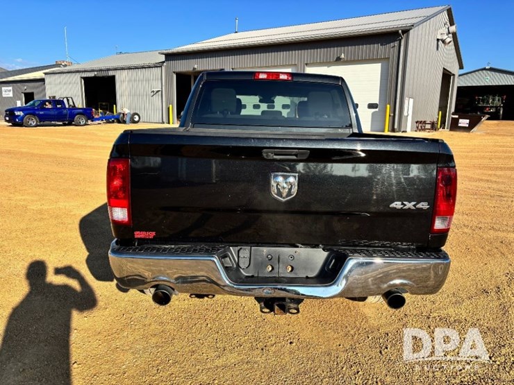 2019-dodge-ram-1500-image-8