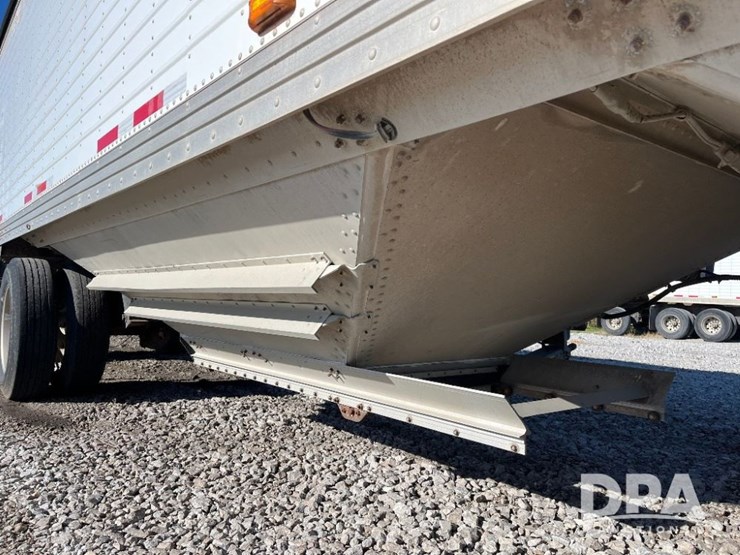 2010-timpte-super-hopper-image-24