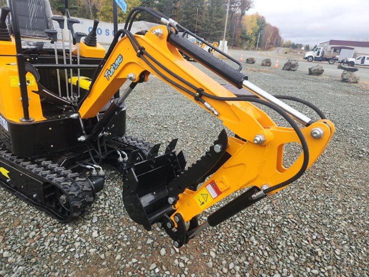 #6452-•-unused-future-ft15j-mini-excavator-image-10