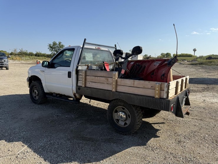 2005-ford-f250-image-3