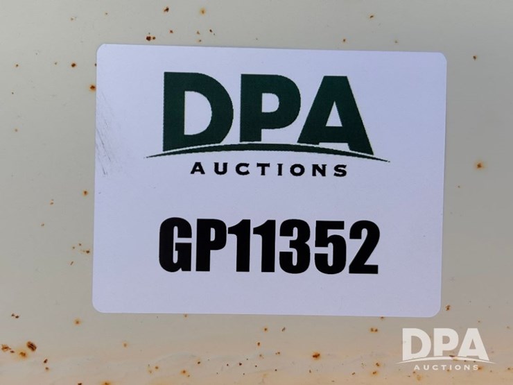 2010-meridian-240rt-image-34