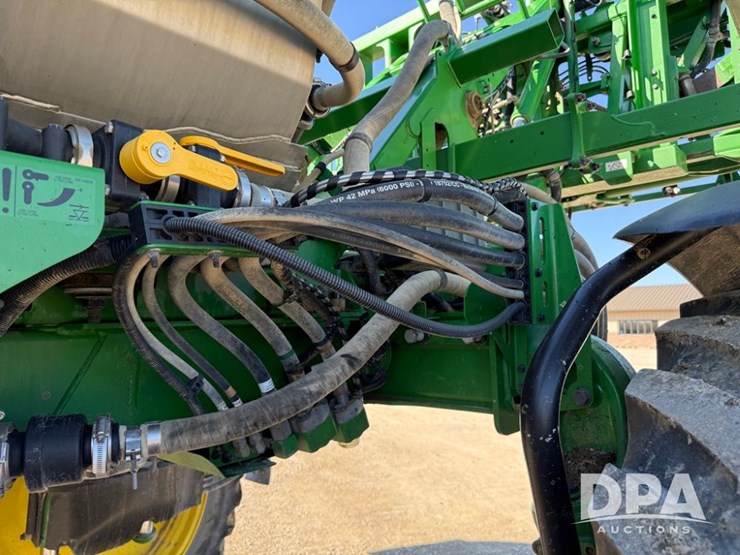 2022-john-deere-412r-image-133