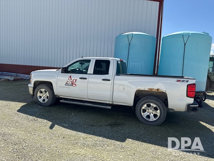 2014-chevrolet-silverado-image-17