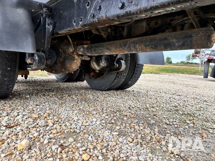 2007-ihc-9200i-liquid-nurse-truck-(gp11642,-unit-505)-image-48