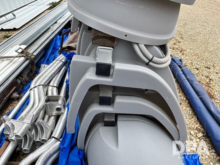 redball-spray-hoods-(gp11643)-image-17