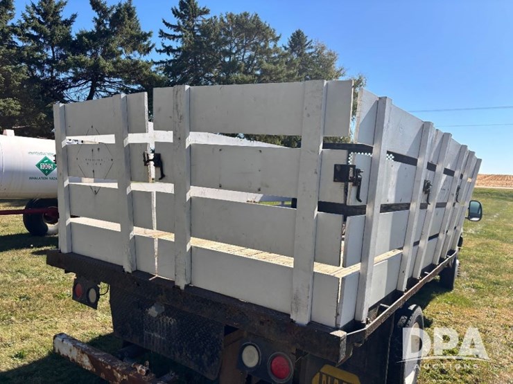 2003-ford-f450-xl-image-35