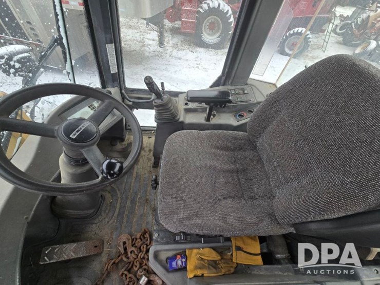 deere-304j-image-10