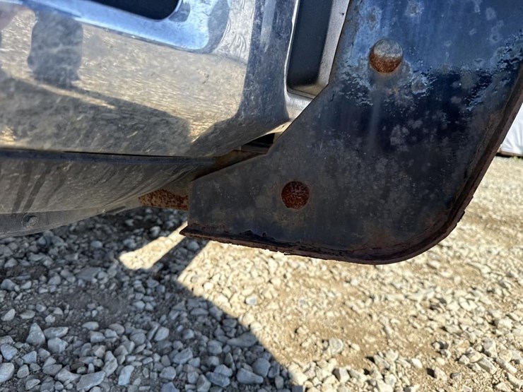 2020-ford-f150-xlt-image-17