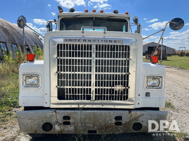 1984-international-transtar-4300-image-16