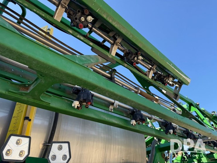 2022-john-deere-412r-image-81