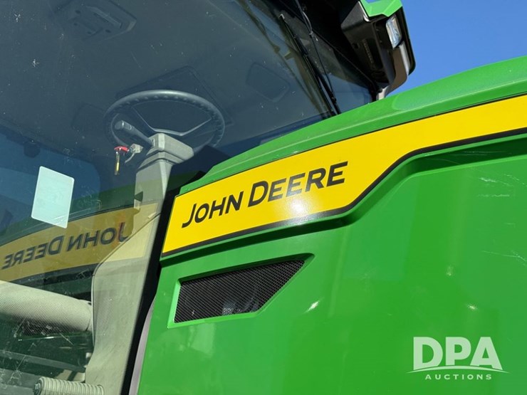 2023-john-deere-800r-image-103