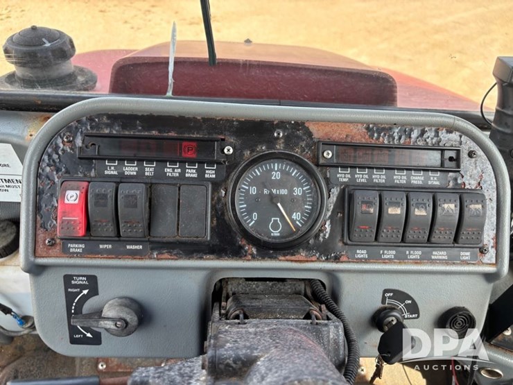 case-ih-spx3200-image-61