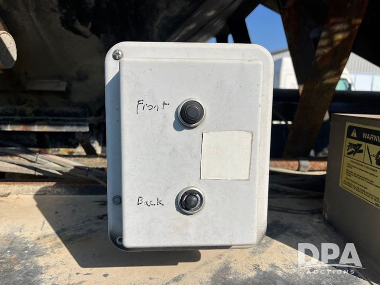 2002-kenworth-t800-image-31