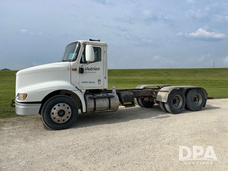 2001-ihc-9100-truck-(jn2647,-unit-32347)-image-16