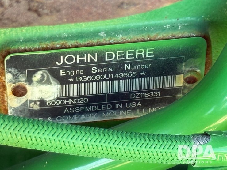 2023-john-deere-800r-image-109