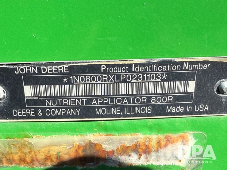 2023-john-deere-800r-image-143