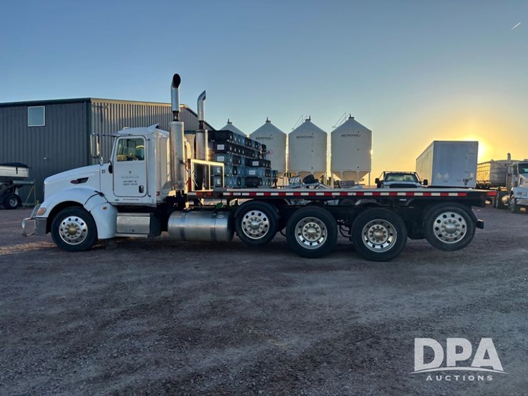 2008-peterbilt-386-image-14