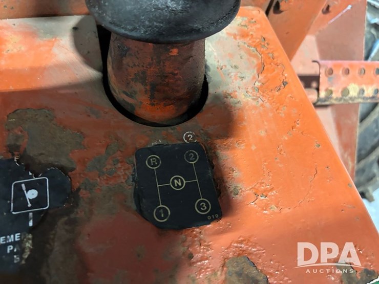 ditch-witch-2200-image-14