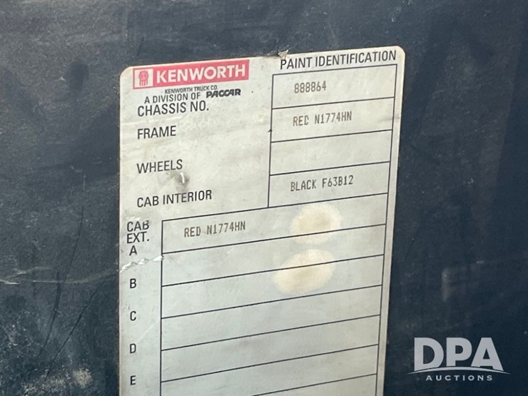 2002-kenworth-t800-image-65