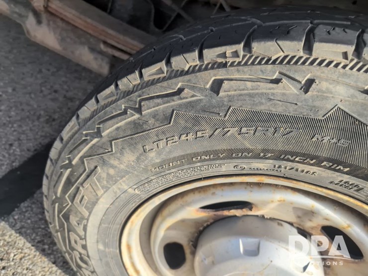 2011-ford-f250-image-21