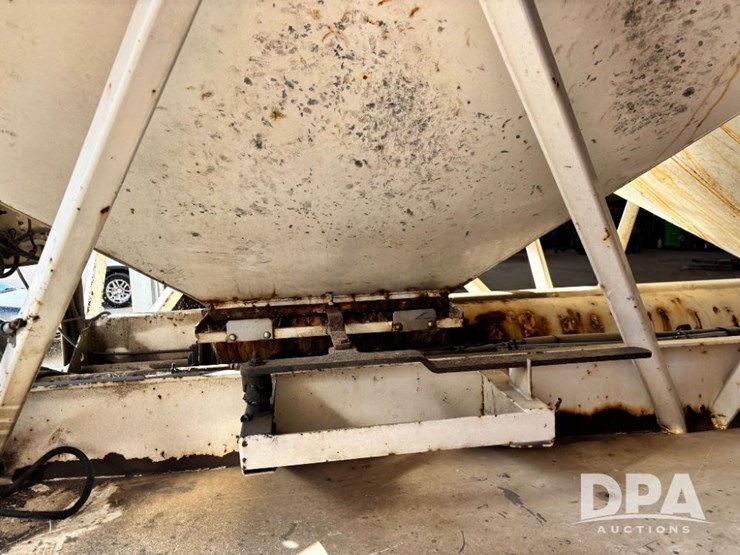 2013-ray-man-dry-tender-trailer-(gp11681,-unit-114)-image-25