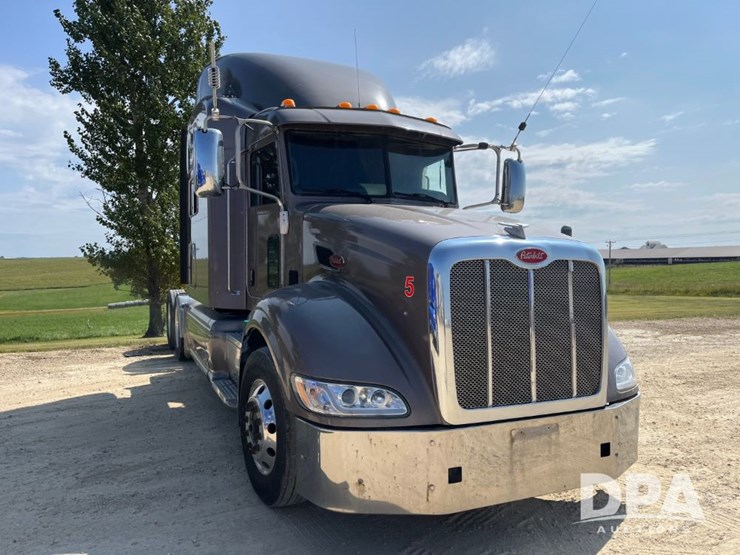 2014-peterbilt-386-image-4