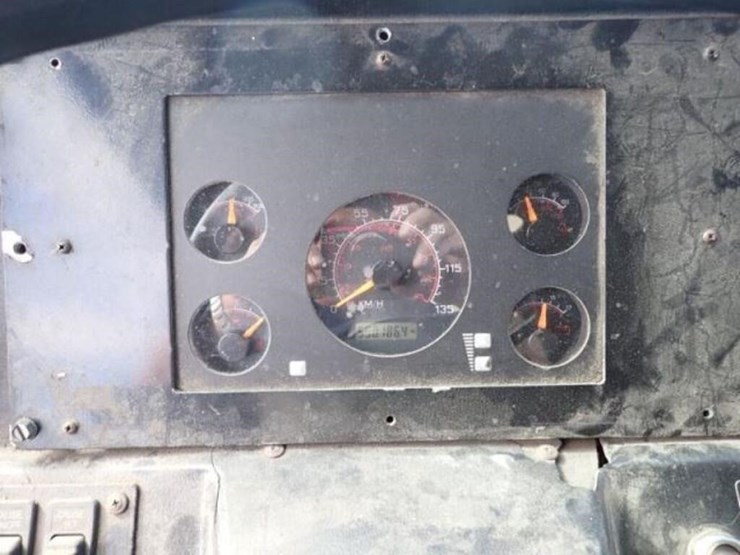 2005-international-1652-image-12