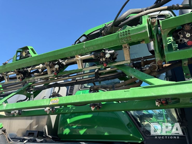 2022-john-deere-412r-image-98