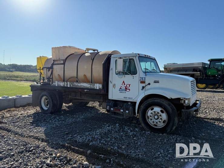 1999-international-4700-image-9