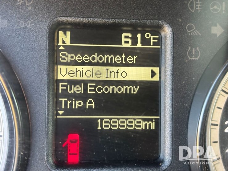 2016-dodge-ram-1500-image-82