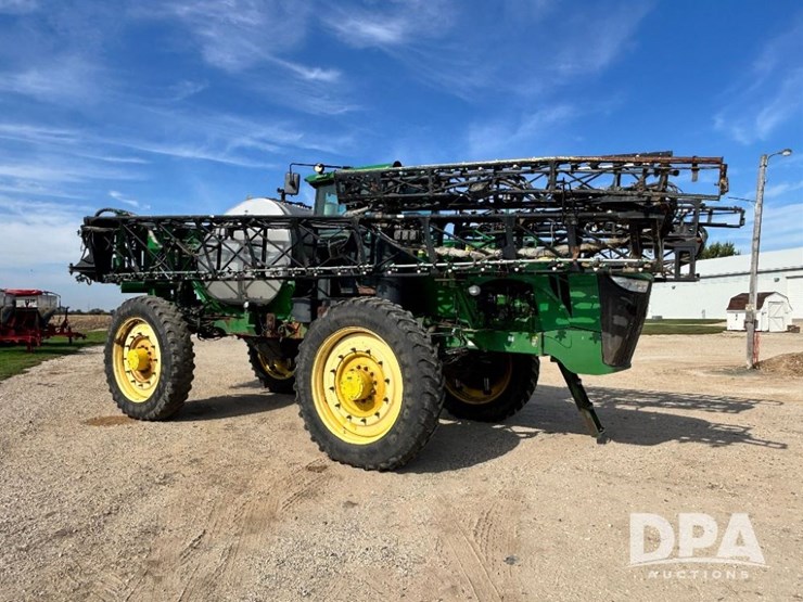 2014-john-deere-4940-image-2