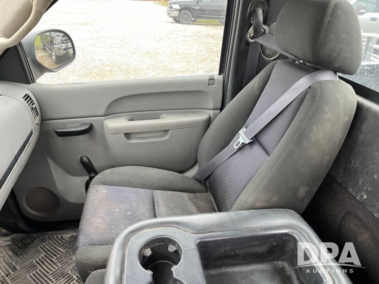 2011-chevrolet-2500hd-image-59