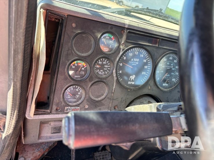 1994-mack-ch613-image-86