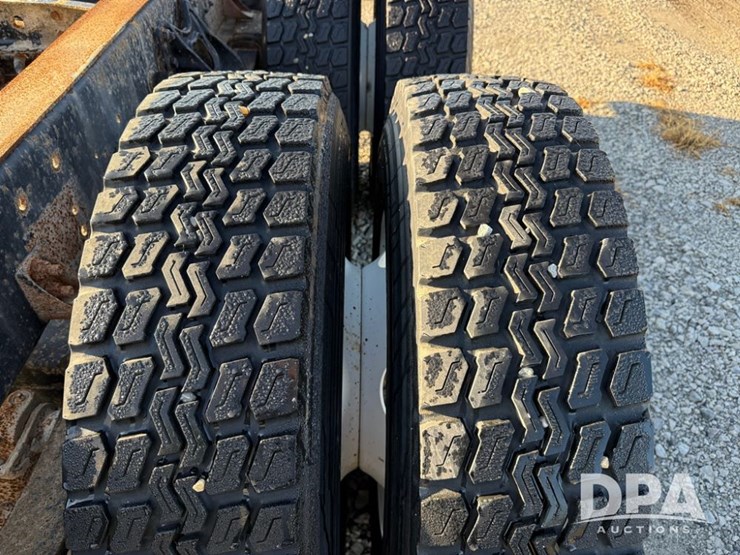 2002-international-9100i-cab/chassis-(np6156,-unit-286)-image-35