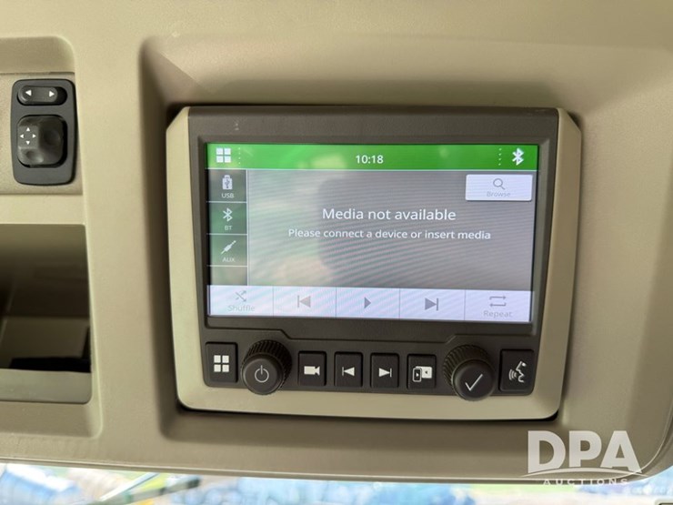 2022-john-deere-412r-image-153