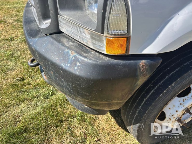 2003-ford-f450-xl-image-19