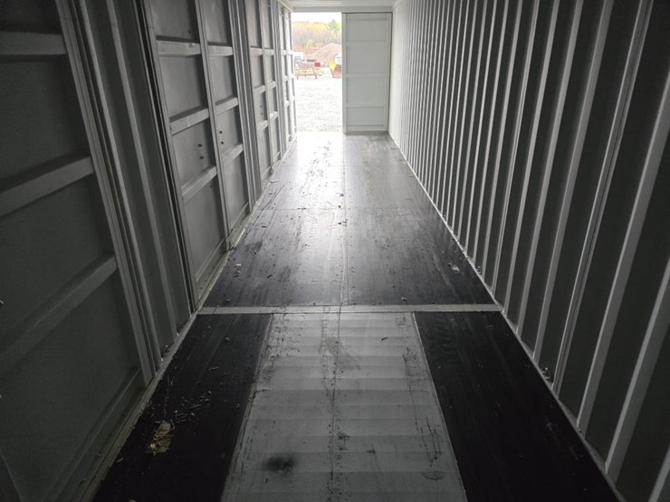 #6465-•-40‘-(5)-door-shipping-container-image-10