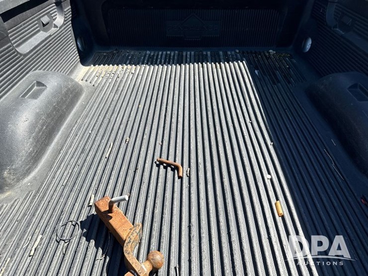 2014-chevrolet-silverado-image-43