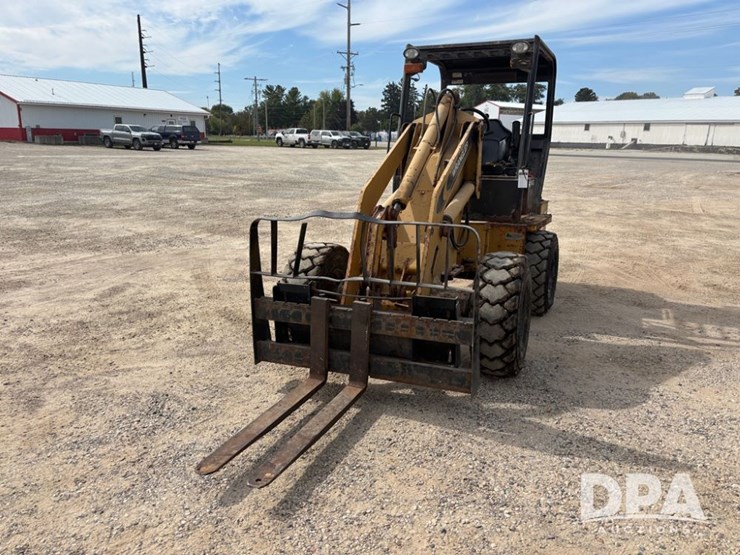 wrangler-4560-loader-(dr12339-unit-24673)-image-3