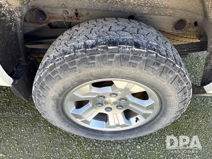 2014-chevrolet-silverado-image-34