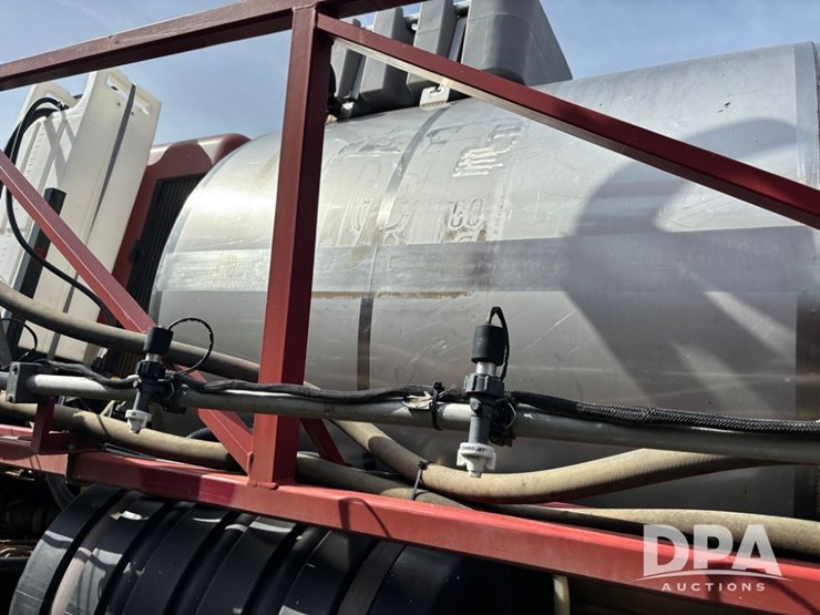 2005-case-ih-spx4410-image-32