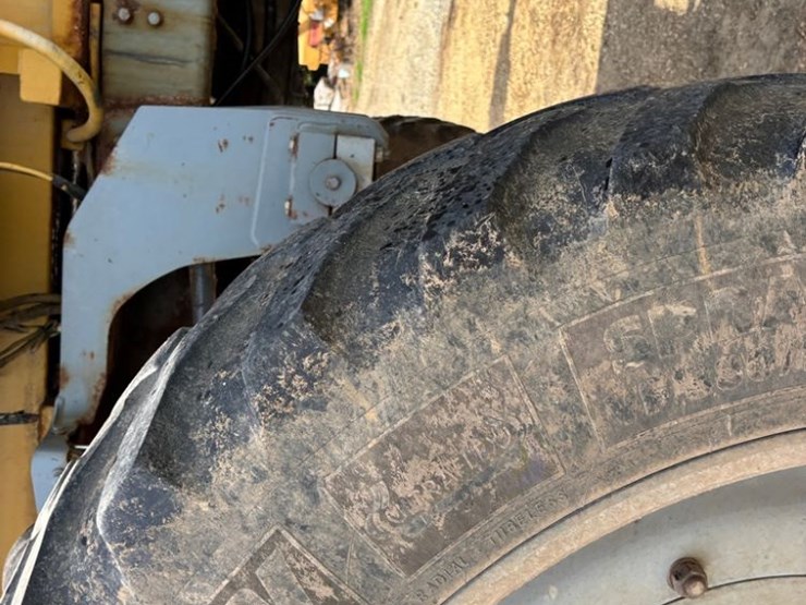 2014-ag-chem-rg1100-image-47