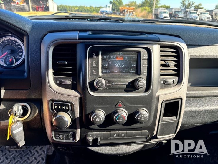 2016-dodge-ram-1500-image-76