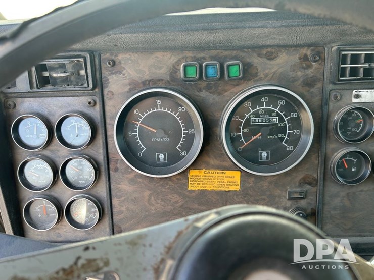 1994-kenworth-t600-image-47