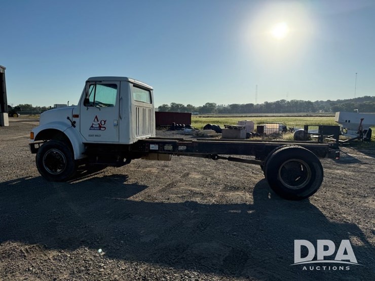 1991-international-4900-image-19