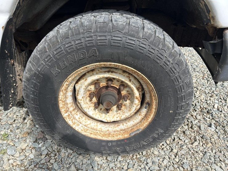 2006-ford-e350-image-46